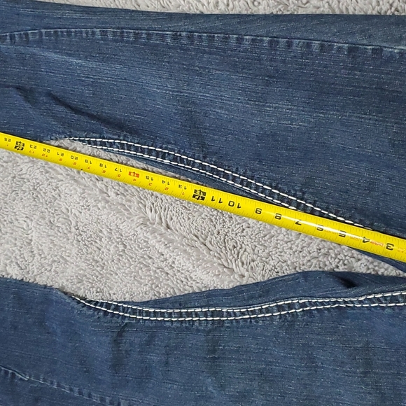True Religion Jeans 31" inseam - Picture 11 of 13